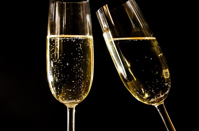 Sådan vælger du vin til maden og særlige anledninger